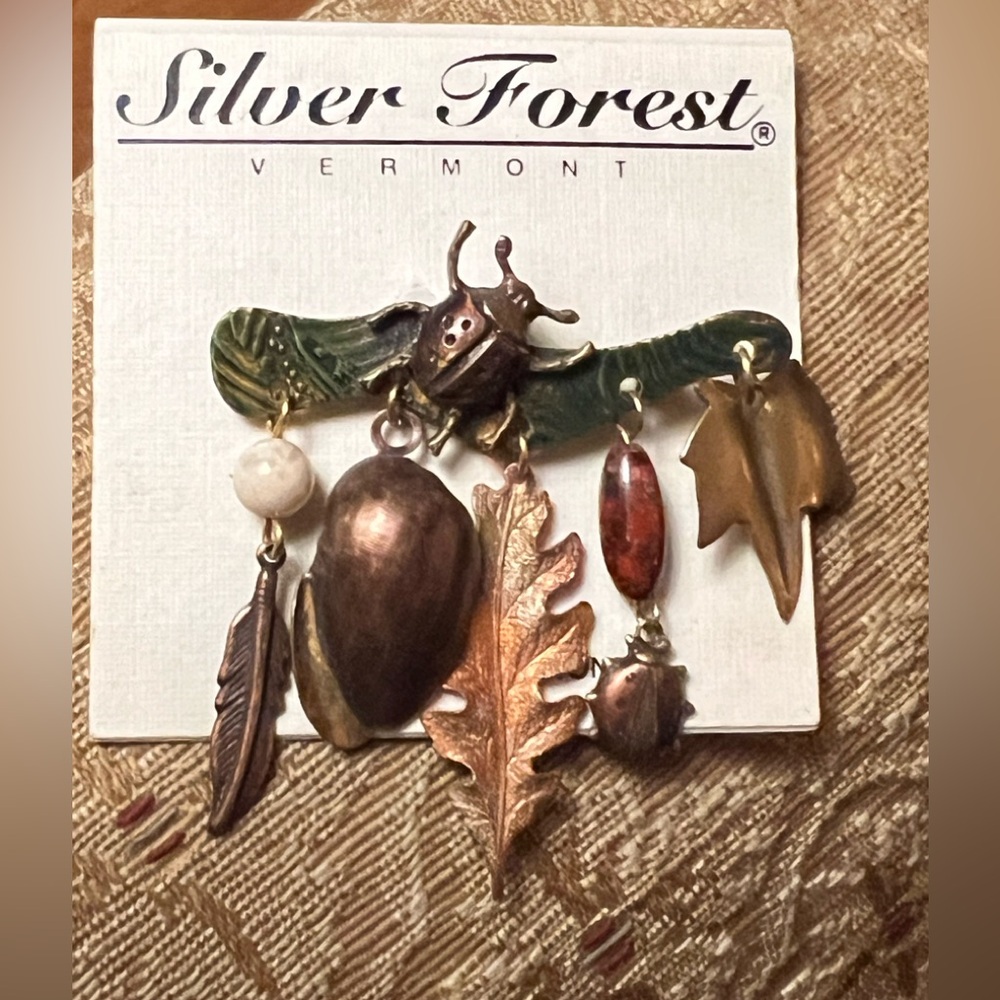 New Silver Forest Vermont Leaves and Lady bugs pin broooch
